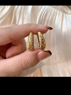 Gold Tone Textured Hoop Earrings